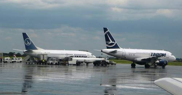 O cursa Tarom Budapesta - Bucuresti, intoarsa din drum dupa ce un motor a luat foc