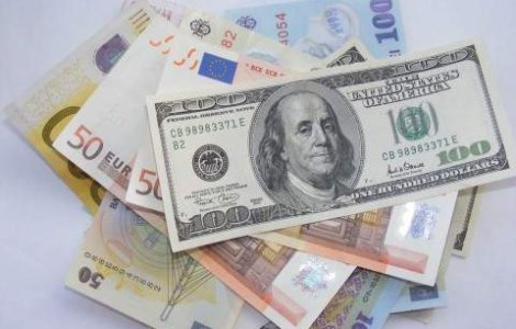  Video  O geanta cu bani a fost gasita in magazinul Unirea din Bucuresti