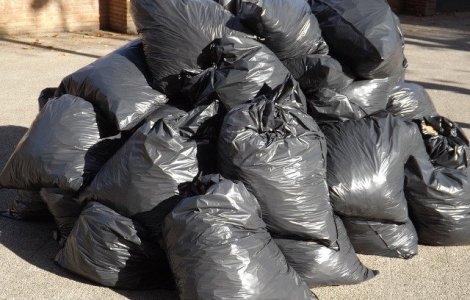 Locuitorii unei comune din Arad sunt obligati de primarie sa plateasca 2 lei pentru un serviciu inexistent