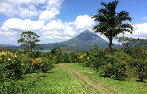  Top  10 motive sa vizitezi Costa Rica chiar in acest an
