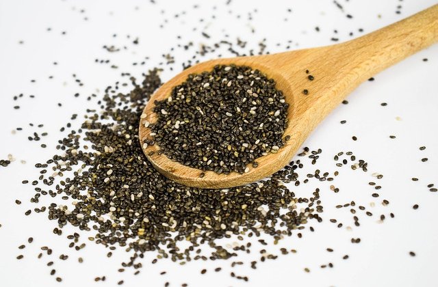 Sunt pline de vitamine si minerale. 10 beneficii ale semintelor de chia