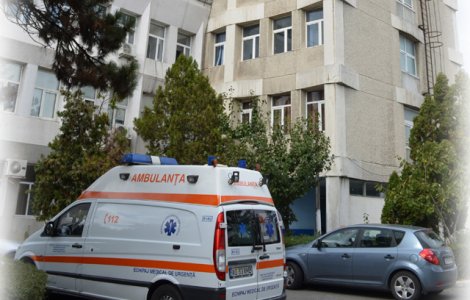 O femeie din Arges a nascut in WC-ul spitalului. Nu stia ca e insarcinata