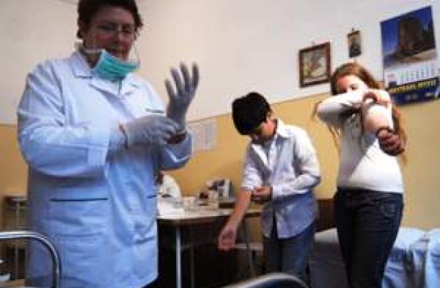 Colegele i-au spus ca moare daca se vaccineaza