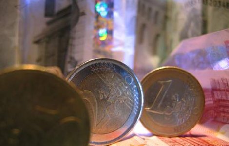 Trichet: Euro este o moneda stabila si credibila