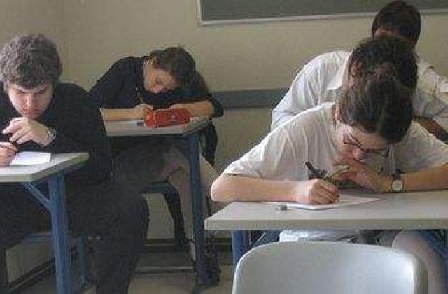 Evaluarea nationala 2011: Care au fost subiectele la Limba si literatura romana