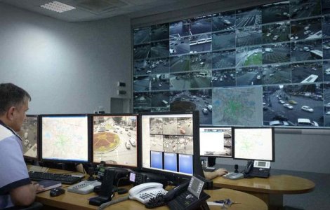 Proiect: Primaria Bucuresti vrea sa introduca aproape 60 de intersectii in sistemul de management al traficului