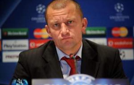 Steaua dezamageste din nou