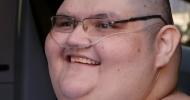 Un fost detinator al titlului de "cel mai greu om din lume" a slabit aproape 250 de kilograme