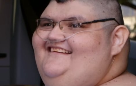 Un fost detinator al titlului de "cel mai greu om din lume" a slabit aproape 250 de kilograme