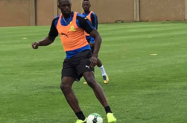 Usain Bolt va deveni fotbalist, insa nu a anuntat deocamdata cu ce echipa a semnat