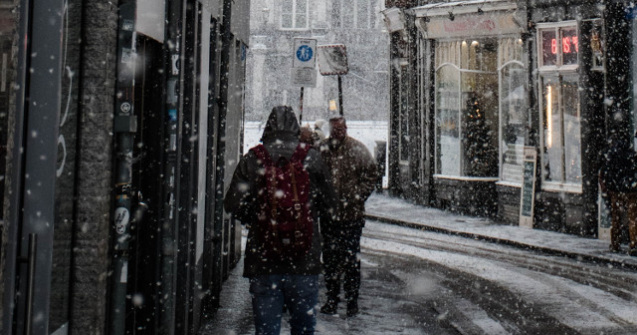 Atentionare de calatorie MAE pentru Serbia: Cod portocaliu si cod galben de ninsori, vant si ger