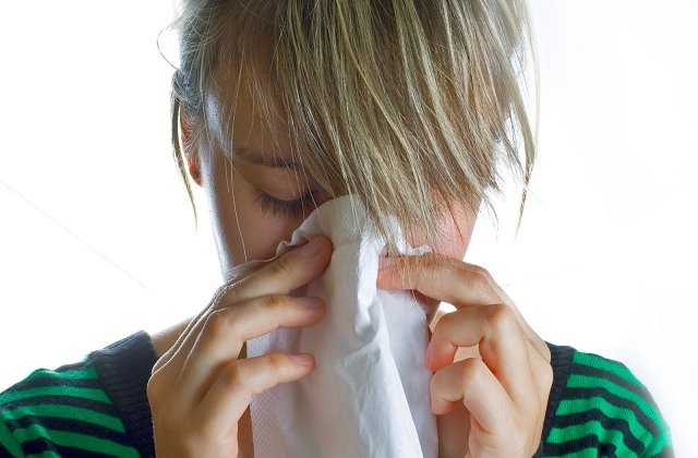 Cum prevenim raceala si gripa? 10 masuri simple pentru a le tine la distanta