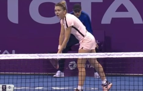 Halep, nominalizata pentru cea mai frumoasa tinuta a lunii februarie