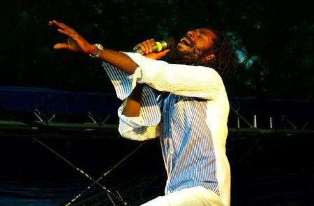 Buju Banton, condamnat la 10 ani de inchisoare pentru trafic de droguri