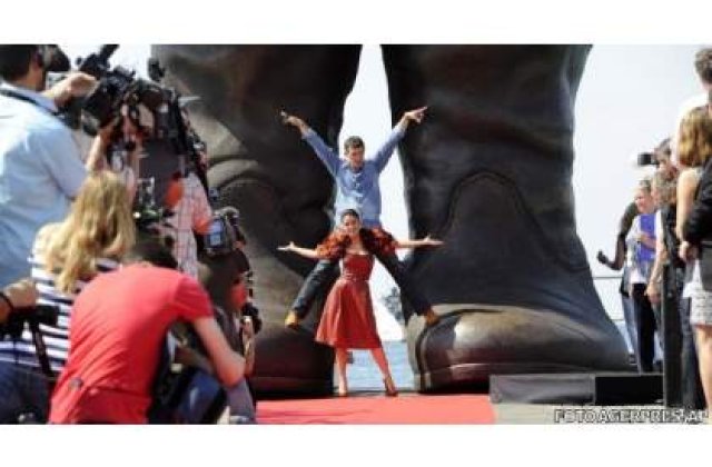 [VIDEO] `Puss in Boots`, cel mai simpatic film al anului