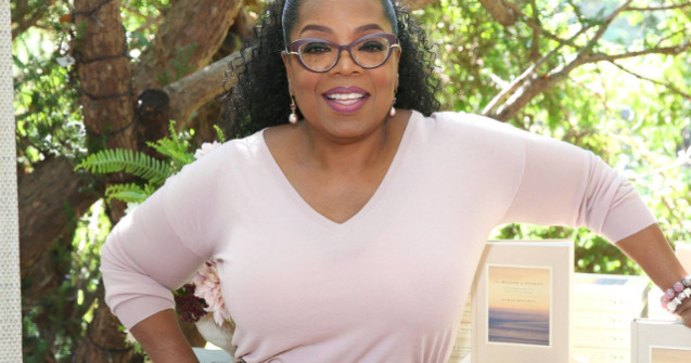 Oprah Winfrey asteapta un "semn de la Dumnezeu" pentru a candida la presedintia SUA