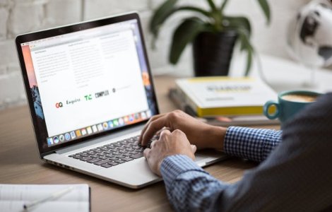 Comisia Europeana: Orice "continut terorist" semnalat pe internet trebuie eliminat in interval de o ora