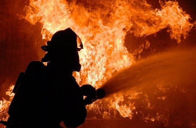 Cel putin 24 de pacienti legati de pat au murit in urma unui incendiu la o clinica din Azerbaidjan