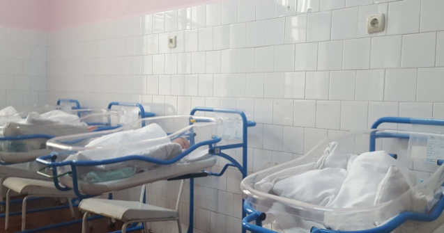 Etaj al unei clinici din Arad, renovat in doar 36 de ore. Cum a fost posibil