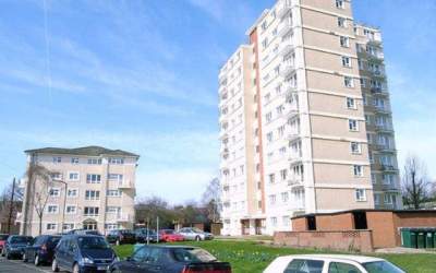 Ministrul pentru Mediul de...