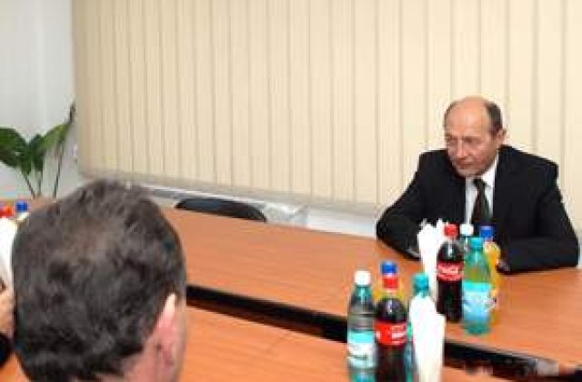 Conditiile lui Basescu