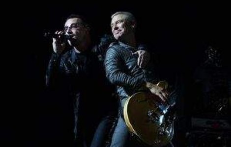  Top  Atmosfera incendiara la festivalul Glastonbury