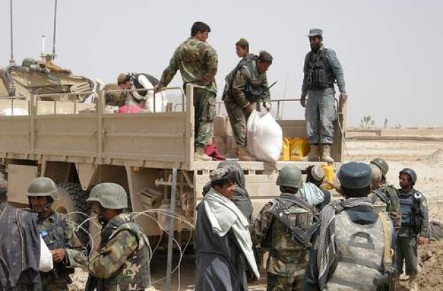 ONU va hrani mai putine guri in 2011