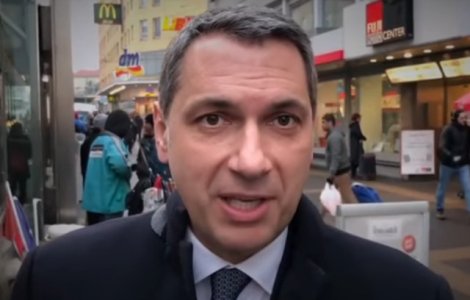 Motivul pentru care Facebook a retras un clip video postat de un consilier al lui Viktor Orban