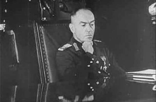 Basescu: Ion Antonescu este responsabil de Holocaust