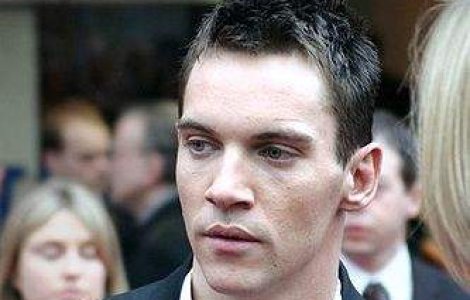 Jonathan Rhys Meyers a incercat sa se sinucida
