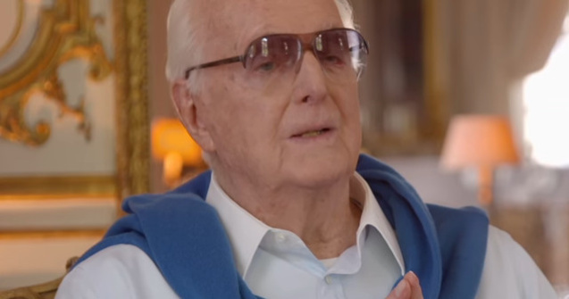 Celebrul creator de moda Hubert de Givenchy a murit la 91 de ani
