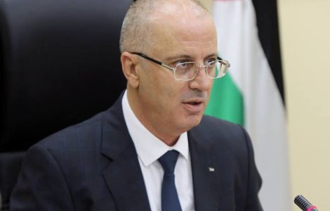 Sapte oameni, raniti in urma unei explozii produse la trecerea coloanei premierului palestinian, in Gaza