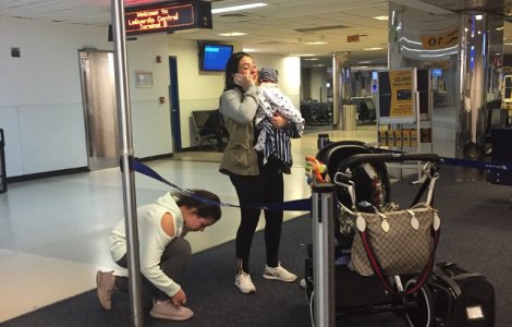 Catel, mort la bordul unui avion, dupa ce a stat inchis trei ore in compartimentul de bagaje