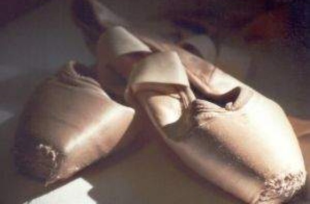 [FOTO] Christian Louboutins a creat balerinii cu toc