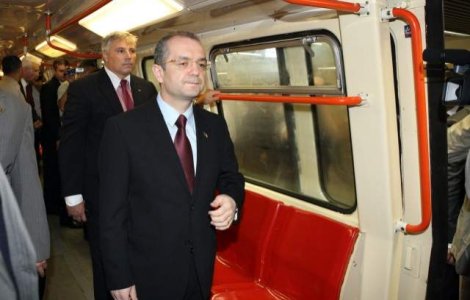 Prima calatorie a lui Boc cu metroul