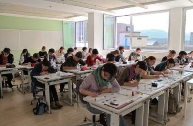 BAC 2011 - peste 600 de elevi eliminati