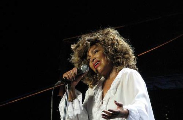 [VIDEO] Tina Turner l-a impuscat pe fratele lui Michael Jackson