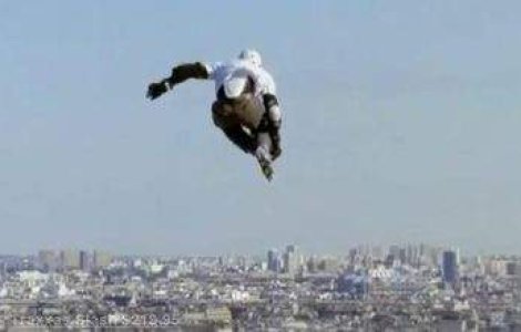  Video  Roller-ul zburator