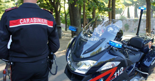 Accident rutier, inscenat de un italian unui muncitor roman, care ii repara casa