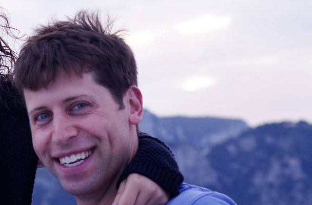 Un miliardar a platit 10.000 de dolari ca sa isi conserve creierul pentru a fi stocat pe un server