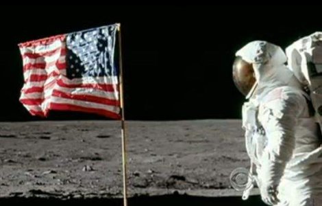  Video  Unde au disparut steagurile de pe Luna?