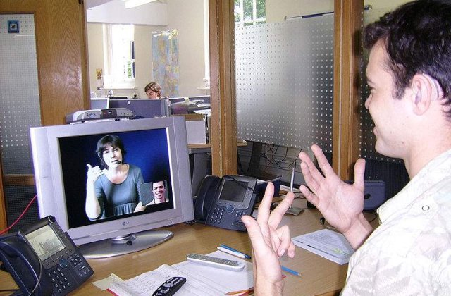 Facebook si Skype pregatesc un serviciu de videochat