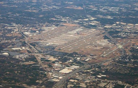 Topul tarilor cu cele mai multe aeroporturi. Vezi cum sta Romania