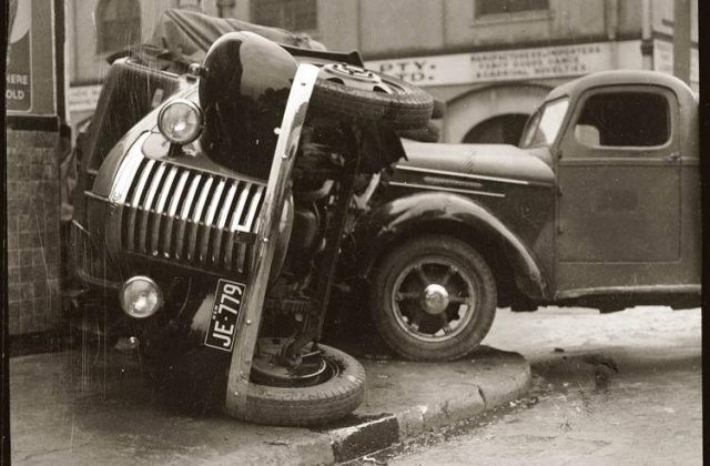 Accidente auto de la inceputurile automobilismului