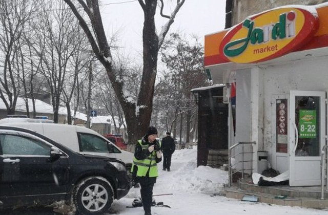 Doi morti, in urma unei explozii intr-un magazin din Chisinau