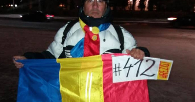 Jandarmeria Bucuresti a amendat cu 2.000 de lei un protestatar surdo-mut pentru ca a scandat lozinci