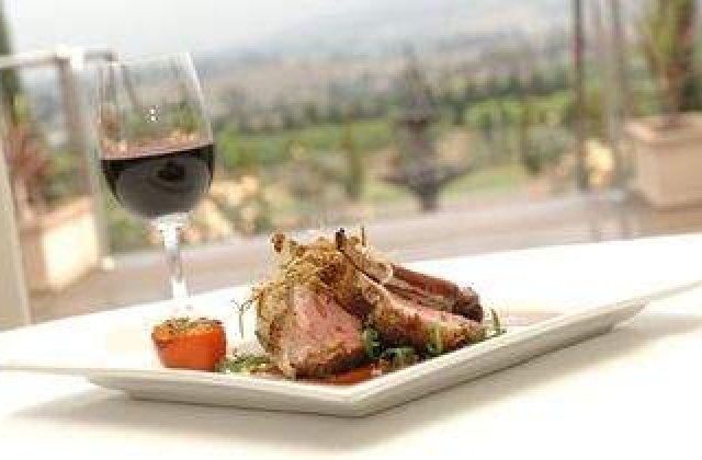 5 alimente care ingrasa si slabesc. Tu alegi!