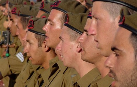 Armata israeliana recunoaste ca a atacat si distrus un presupus reactor nuclear sirian