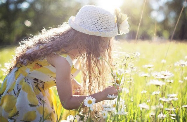 O fetita de 11 ani a nascut, dupa ce a fost violata de sase barbati