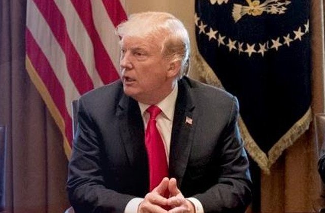 Donald Trump va anunta masuri impotriva Chinei in legatura cu acuzatiile de furt de proprietate intelectuala